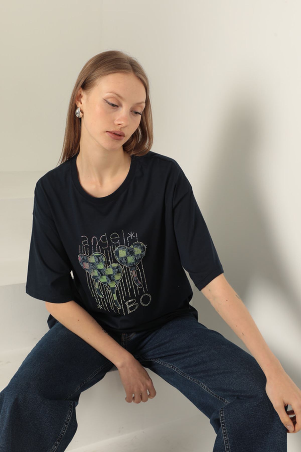 Süprem Kumaş Taş Baskılı  Kadın Tişört-Lacivert