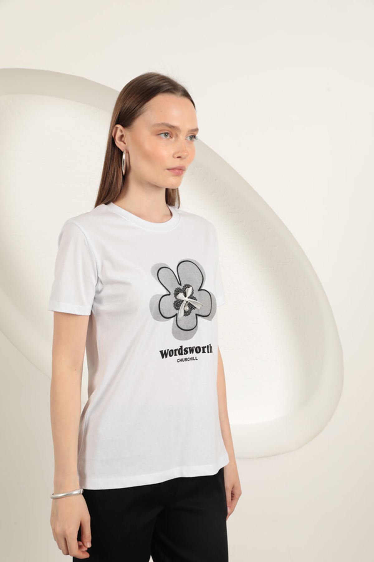 Süprem Kumaş Fiyonk Baskılı Tişört-Beyaz