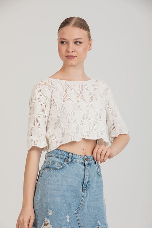 Mevsimlik Ekru Renk Kısa Kollu Örmek Kazak