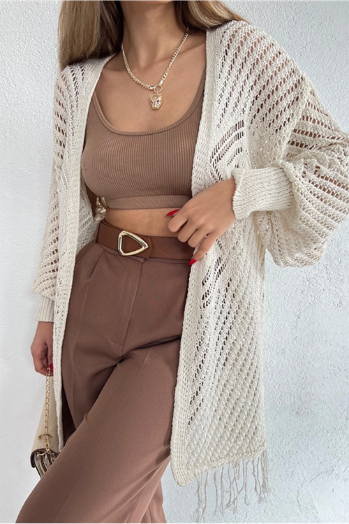 AJURLU ETEKLERİ PÜSKÜLLÜ UZUN HIRKA