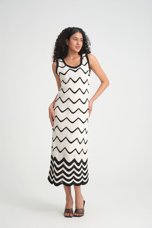 KALIN ASKILI ZİGZAG ÇİZGİ DESENLİ TRİKO ELBİSE