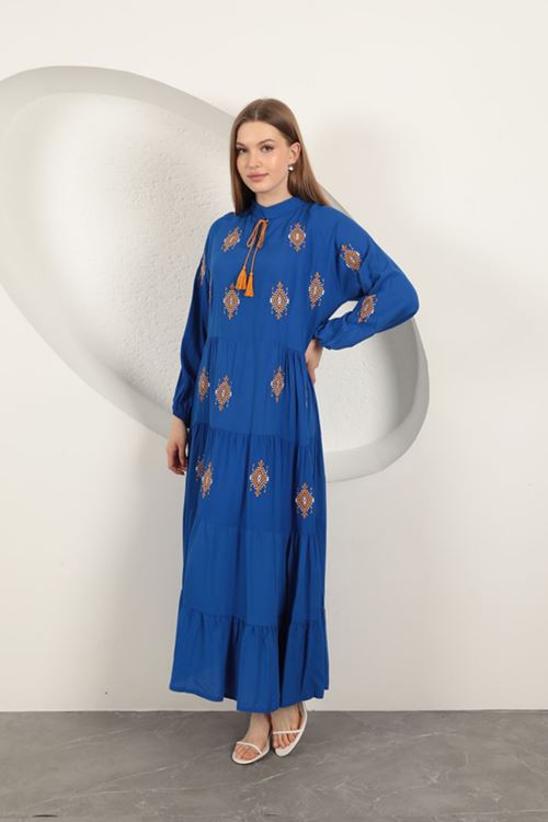 Viskon Kumaş Çıtır Nakışlı Elbise-Saks