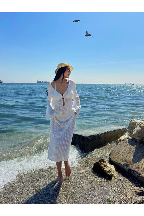 V Yaka Bağlama Detaylı Örgü Plaj Elbisesi