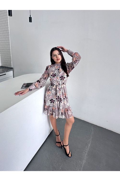 Çiçek Desenli Şık Elbise - Zarif ve Rahat Tasarım