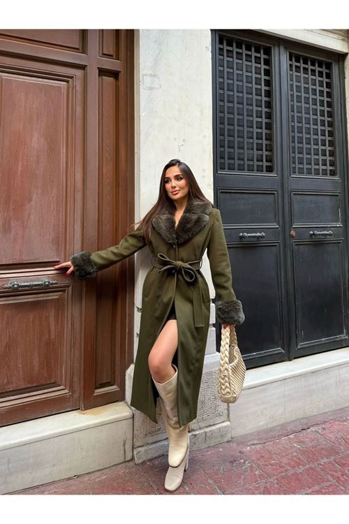 Kürk Yaka Kaşe Kaban