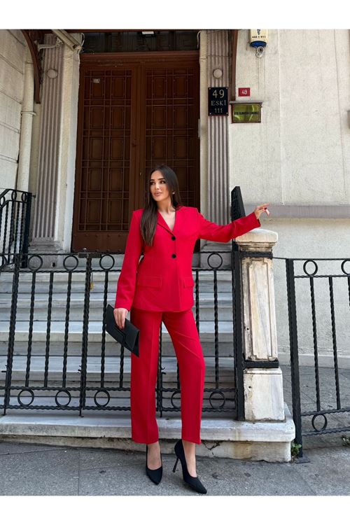 Klasik Kesim Takım Elbise