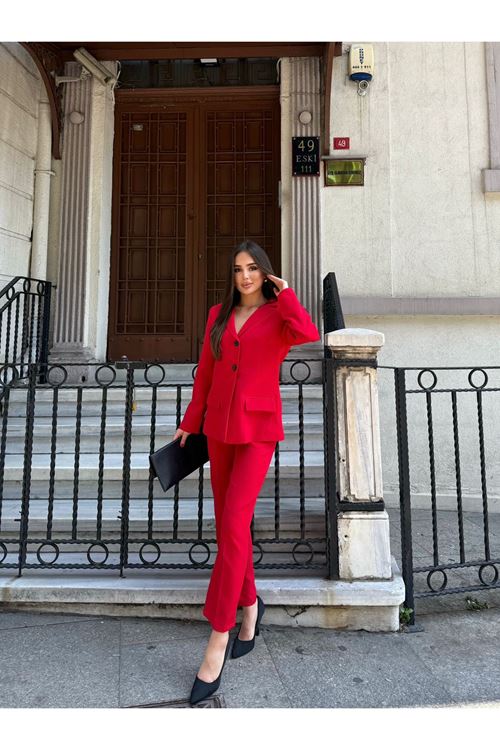 Klasik Kesim Takım Elbise