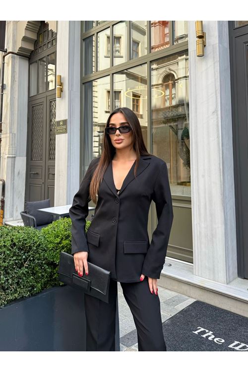 Klasik Kesim Takım Elbise