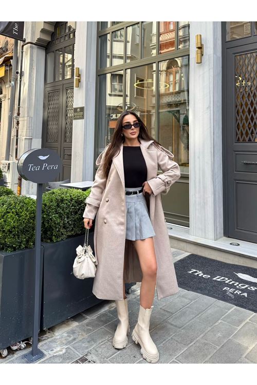 Bayan Uzun Kaşe Kaban