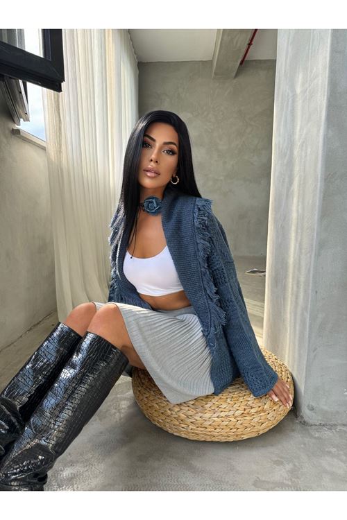 PÜSKÜL DETAYLI ŞAL YAKA SALAŞ HIRKA