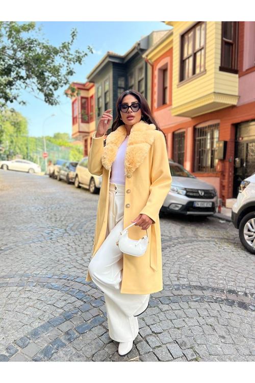 Yakası Kürk Detaylı Premium Kalite Kaban