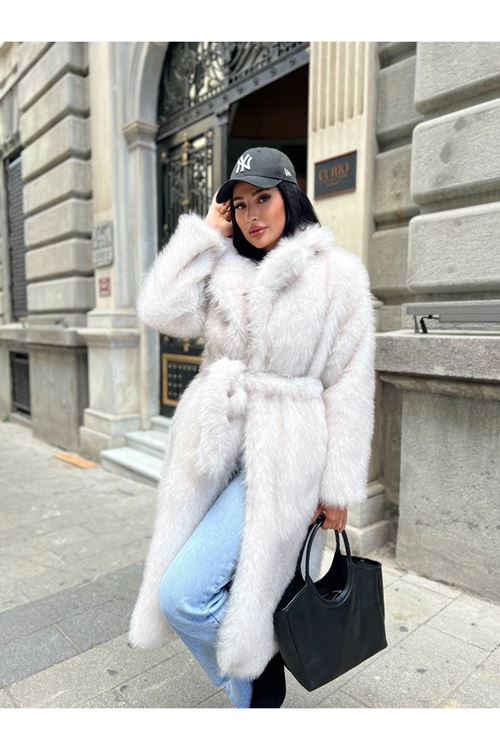 Kuşak Bağlamalı Uzun Kürk