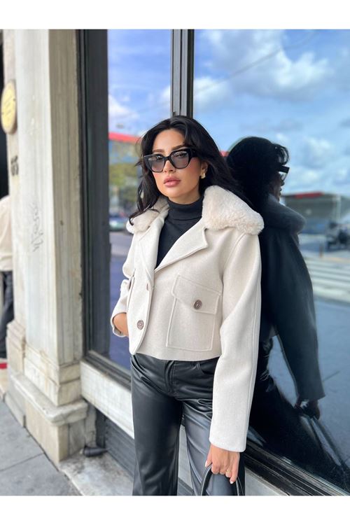 Çıkabilir Kürk Yakalı Kaşe Ceket
