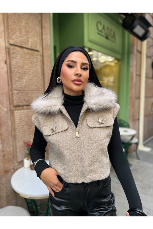 Kürk Yakalı Yelek