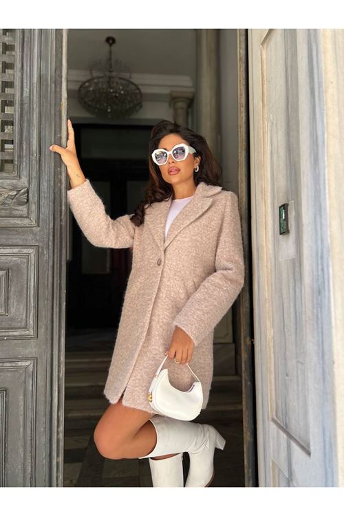 Tek Düğmeli Kaşe Kaban