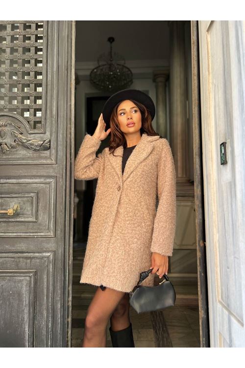 Tek Düğmeli Kaşe Kaban