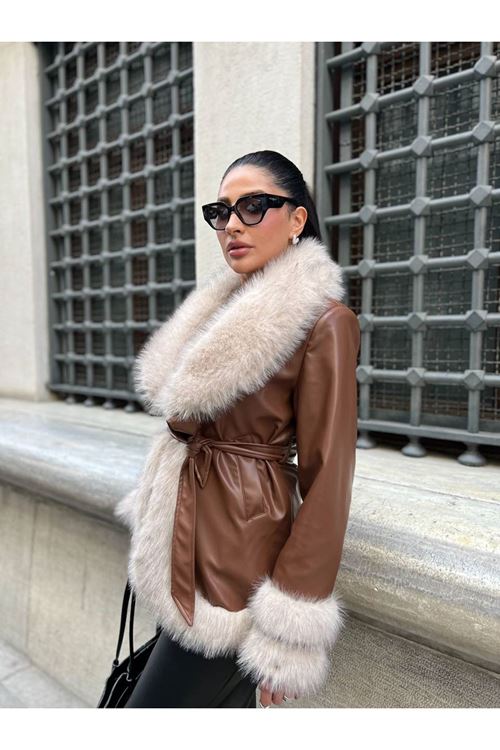 Kürk Detaylı Mont