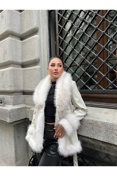Kürk Detaylı Mont