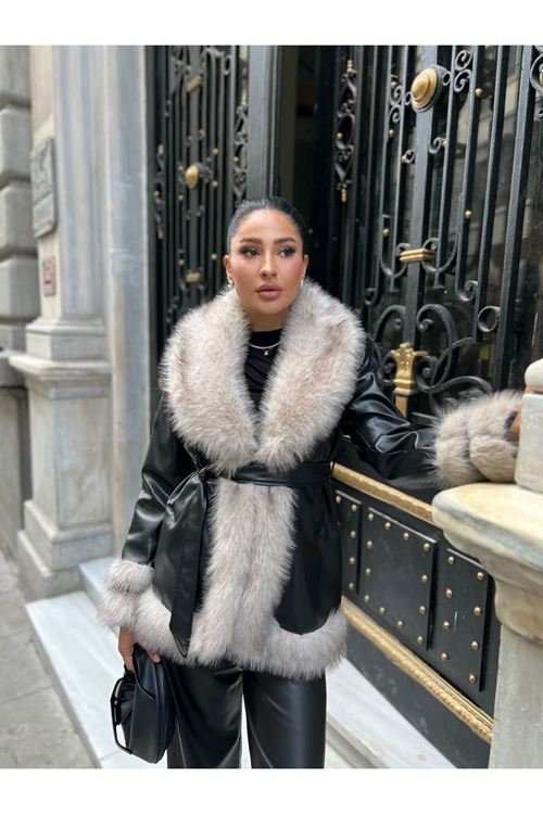 Kürk Detaylı Mont