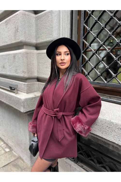 Kuşak Bağlamalı Kolu Kürklü Kaşe