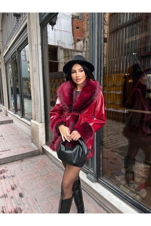 Lüks Deri Görünümlü Kürk Detaylı Kaban