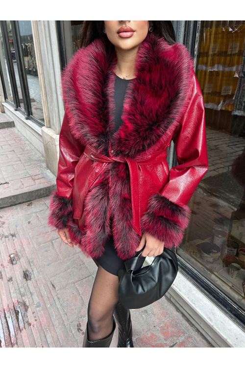 Lüks Deri Görünümlü Kürk Detaylı Kaban