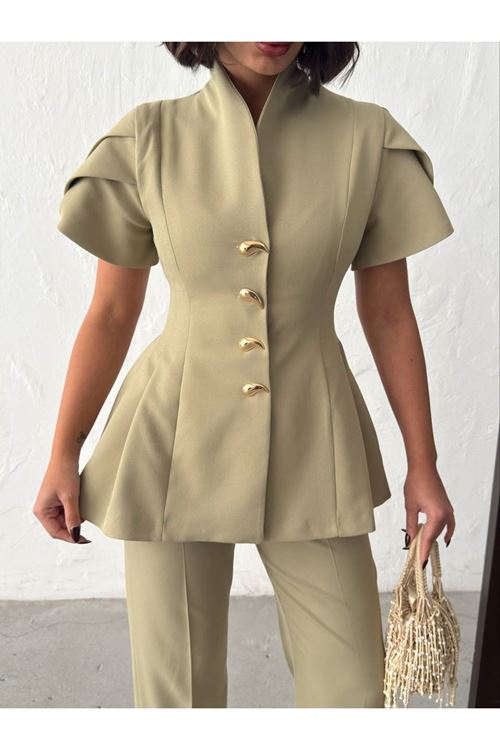 Gold Düğme Detaylı Peplum Kesim Şık Kadın Takım