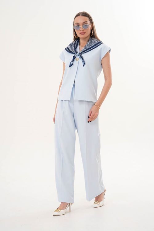 Fular Detaylı 3'lü Takım – Şık Bluz Pantolon Kombin